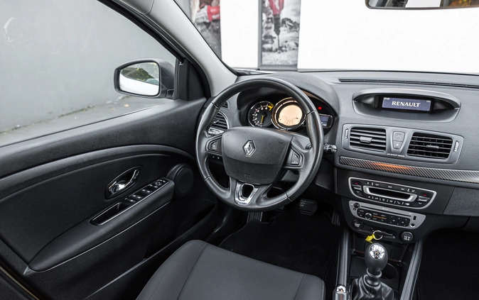 Renault Megane cena 25900 przebieg: 129900, rok produkcji 2013 z Ożarów małe 352